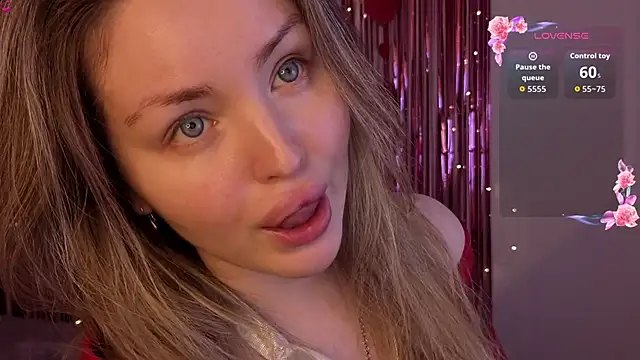 Lora Rosee online show from 04-26-26, 12:03