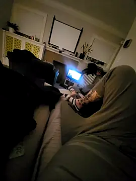 Snapshot of tylergage666 chatting on 02-01-25, 01:44 tylergage666 online show from 02-01-25, 01:44