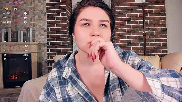 Snapshot of WillaGame chatting on 02-07-25, 04:24 WillaGame online show from 02-07-25, 04:24