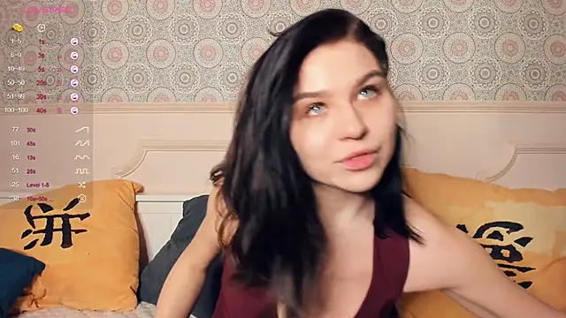 Snapshot of WillaGame chatting on 02-10-25, 01:55 WillaGame online show from 02-10-25, 01:55