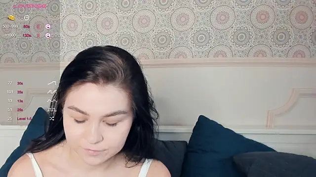 Snapshot of WillaGame chatting on 03-07-25, 06:57 WillaGame online show from 03-07-25, 06:57