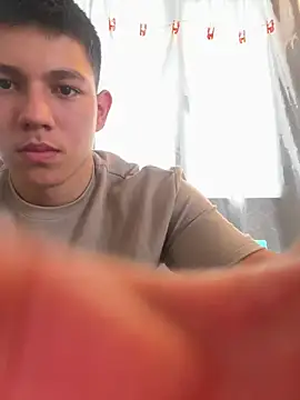 JamesCr  online show from 02-19-25, 02:12