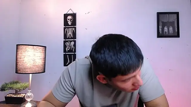 JamesCr  online show from 11-10-25, 12:20