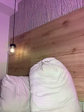 bella lovers  online show from 11-14-25, 03:16