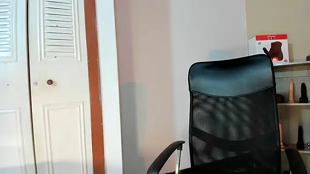 Violetta 0 online show from 09-12-25, 01:44