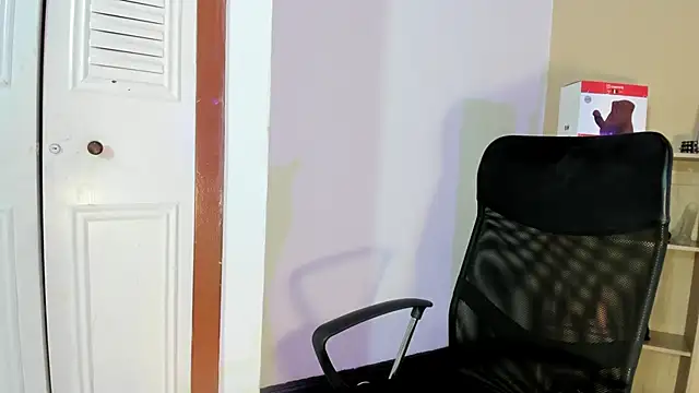 Violetta 0 online show from 10-01-25, 01:39