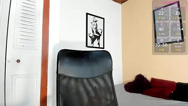 Violetta 0 online show from 03-26-26, 12:22