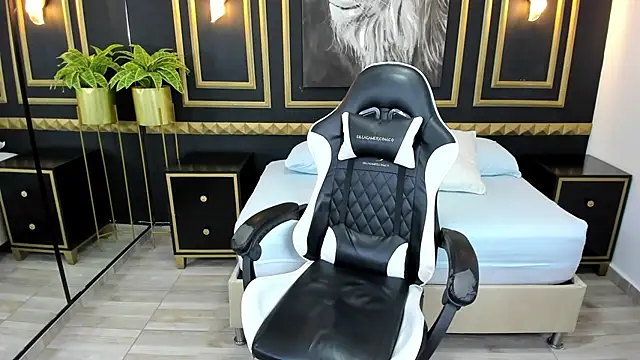 Snapshot of tiffanny_doll_ chatting on 03-11-25, 09:13 tiffanny doll  online show from 03-11-25, 09:13