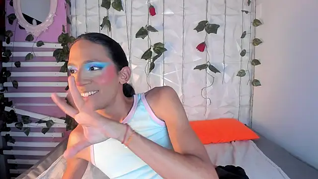 Snapshot of cassidy_blossom chatting on 02-07-25, 02:50 cassidy blossom online show from 02-07-25, 02:50