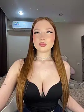 Snapshot of JessRoal chatting on 03-22-25, 06:47 JessRoal online show from 03-22-25, 06:47