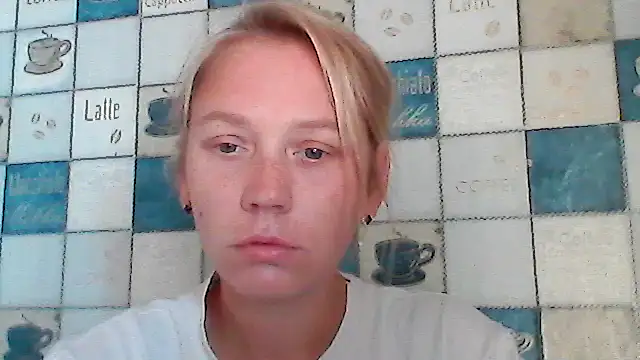 Anna wey online show from 09-11-25, 01:33