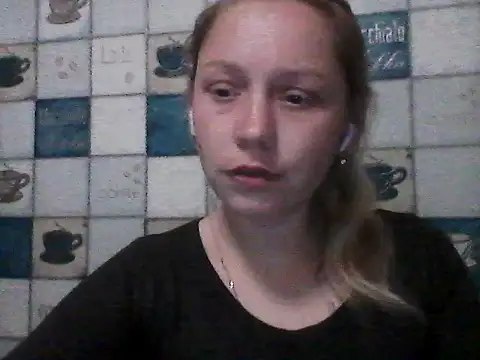 Anna wey online show from 04-28-26, 06:13