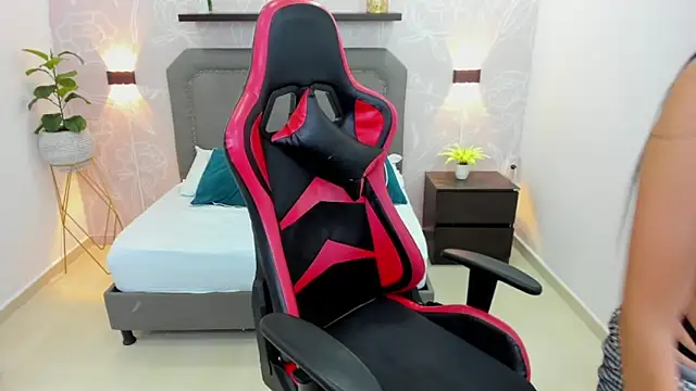 Snapshot of keithy_sex chatting on 03-11-25, 07:14 keithy sex online show from 03-11-25, 07:14