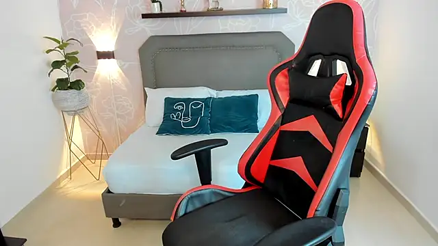 Snapshot of keithy_sex chatting on 03-14-25, 07:23 keithy sex online show from 03-14-25, 07:23