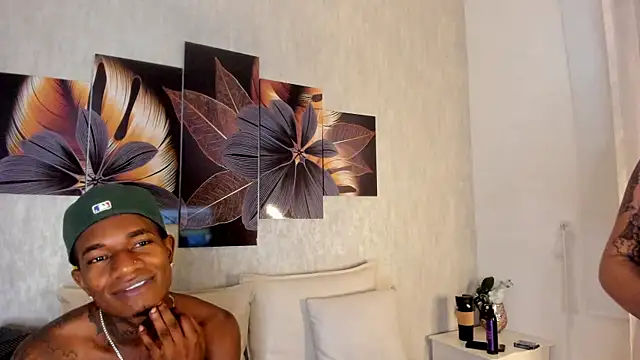 Snapshot of Juanita_Harold chatting on 02-15-25, 06:33 Juanita Harold online show from 02-15-25, 06:33