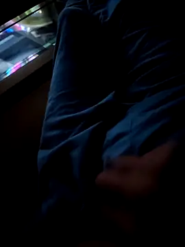 Snapshot of jonymoreno chatting on 11-30-25, 12:03 jonymoreno online show from 11-30-25, 12:03