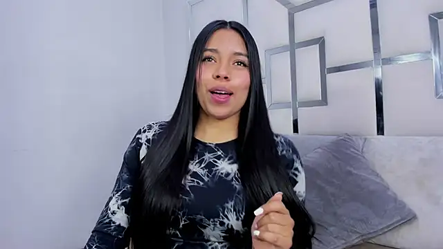 ZoeWan69 online show from 09-22-25, 11:34