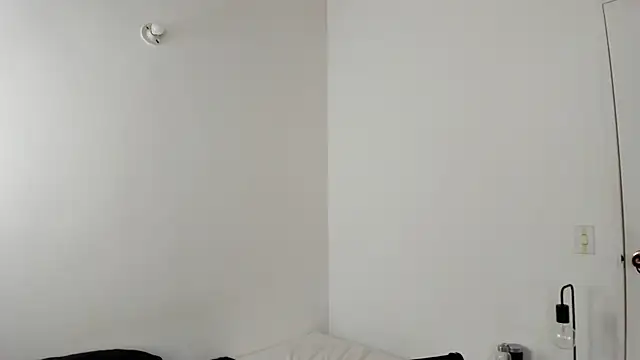 Mazikeen  18 online show from 03-11-26, 02:01