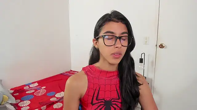 Mazikeen  18 online show from 06-15-26, 01:57