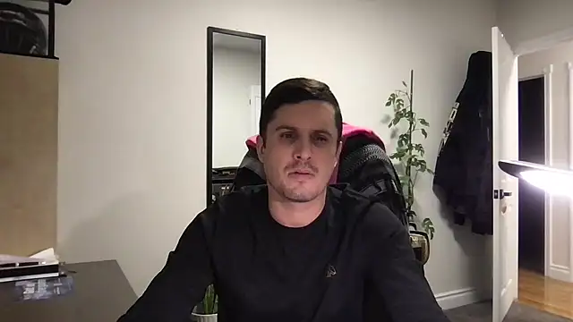 Snapshot of brandeyshow chatting on 02-03-25, 05:29 brandeyshow online show from 02-03-25, 05:29