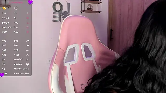 Snapshot of Bella_ricci_ chatting on 10-02-25, 04:36 Bella ricci  online show from 10-02-25, 04:36