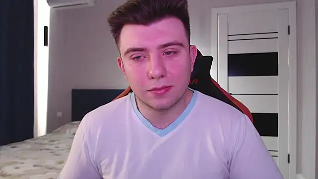 honey furry online show from 03-13-26, 04:52