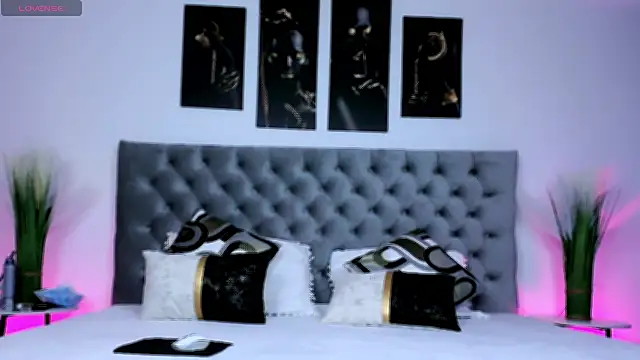 Ivy Ann online show from 10-31-25, 09:49