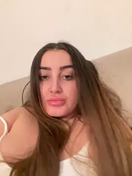 hotAlys online show from 02-02-25, 04:43