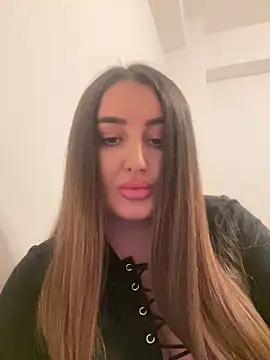 hotAlys online show from 03-06-25, 05:33