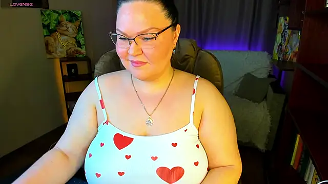 Vivien  wet online show from 03-04-26, 07:53