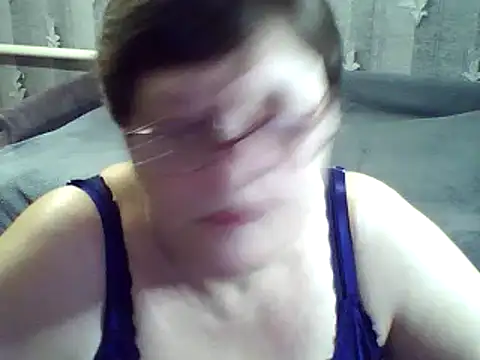 Snapshot of ElzaJewel chatting on 02-09-25, 06:58 ElzaJewel online show from 02-09-25, 06:58