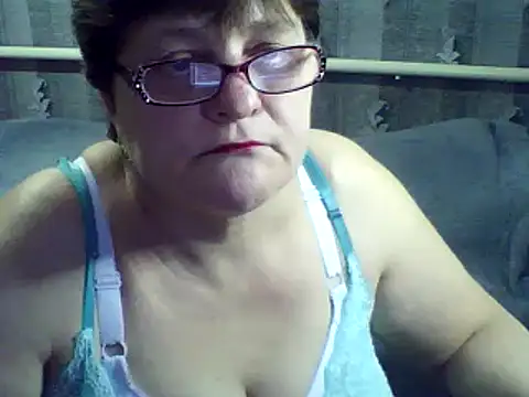 Snapshot of ElzaJewel chatting on 02-13-25, 08:13 ElzaJewel online show from 02-13-25, 08:13