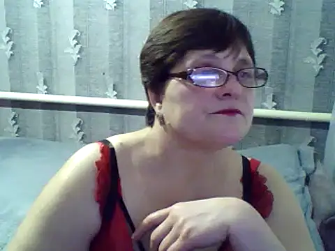 Snapshot of ElzaJewel chatting on 02-14-25, 09:43 ElzaJewel online show from 02-14-25, 09:43