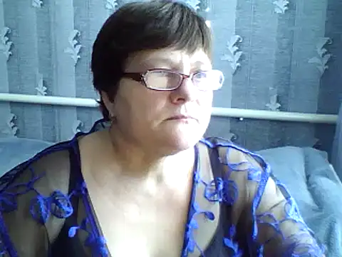 Snapshot of ElzaJewel chatting on 02-17-25, 07:04 ElzaJewel online show from 02-17-25, 07:04