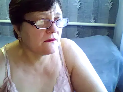 Snapshot of ElzaJewel chatting on 02-19-25, 10:23 ElzaJewel online show from 02-19-25, 10:23