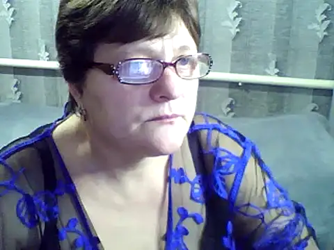 Snapshot of ElzaJewel chatting on 02-21-25, 08:16 ElzaJewel online show from 02-21-25, 08:16
