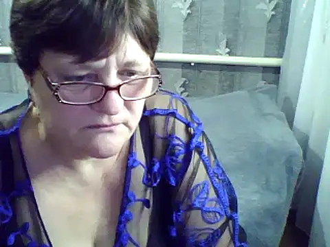 Snapshot of ElzaJewel chatting on 02-21-25, 11:21 ElzaJewel online show from 02-21-25, 11:21