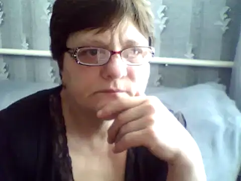 Snapshot of ElzaJewel chatting on 02-23-25, 05:45 ElzaJewel online show from 02-23-25, 05:45