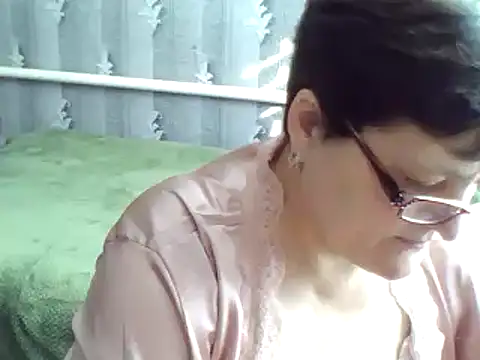 Snapshot of ElzaJewel chatting on 03-07-25, 06:57 ElzaJewel online show from 03-07-25, 06:57