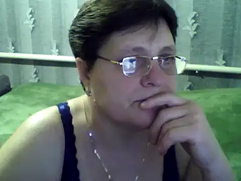 Snapshot of ElzaJewel chatting on 03-14-25, 07:44 ElzaJewel online show from 03-14-25, 07:44