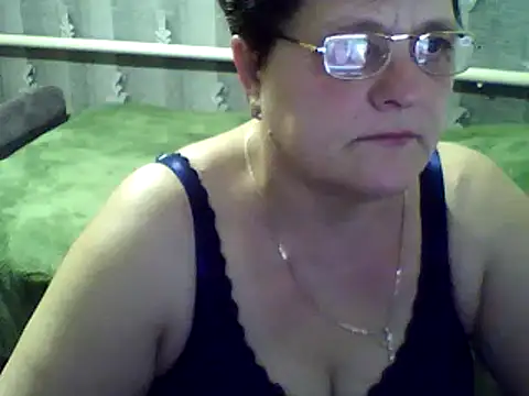 Snapshot of ElzaJewel chatting on 03-15-25, 03:29 ElzaJewel online show from 03-15-25, 03:29