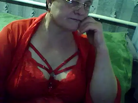 Snapshot of ElzaJewel chatting on 03-17-25, 07:04 ElzaJewel online show from 03-17-25, 07:04