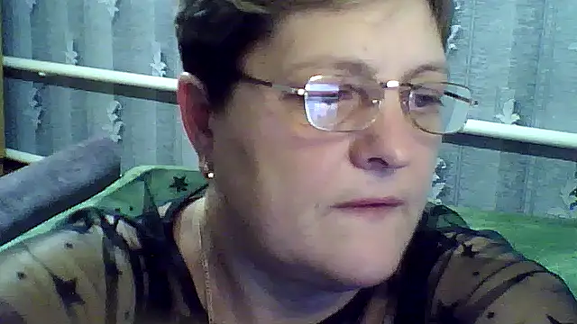 Snapshot of ElzaJewel chatting on 09-11-25, 07:03 ElzaJewel online show from 09-11-25, 07:03