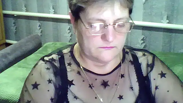 Snapshot of ElzaJewel chatting on 09-13-25, 06:40 ElzaJewel online show from 09-13-25, 06:40