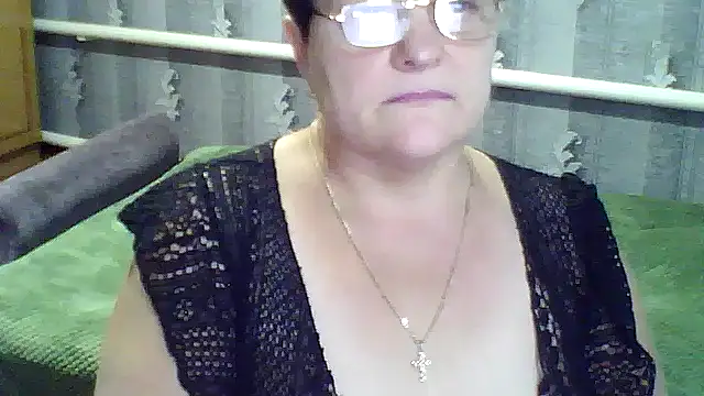 Snapshot of ElzaJewel chatting on 09-14-25, 07:07 ElzaJewel online show from 09-14-25, 07:07