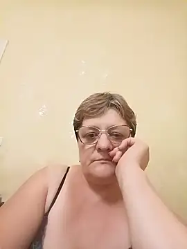 Snapshot of ElzaJewel chatting on 09-29-25, 05:40 ElzaJewel online show from 09-29-25, 05:40