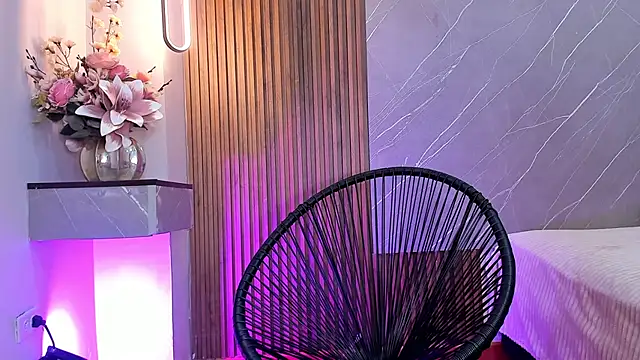 ariana jhonson1 online show from 03-14-25, 12:40