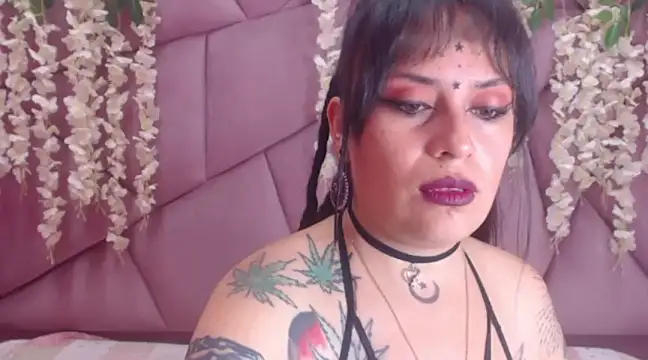 Fenix Lilith online show from 03-18-25, 01:20