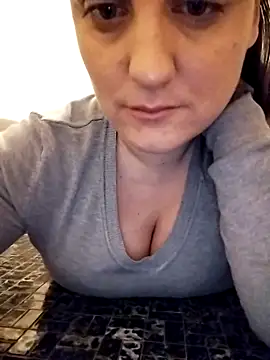 Snapshot of PrincessEileen89 chatting on 02-14-25, 05:14 PrincessEileen89 online show from 02-14-25, 05:14