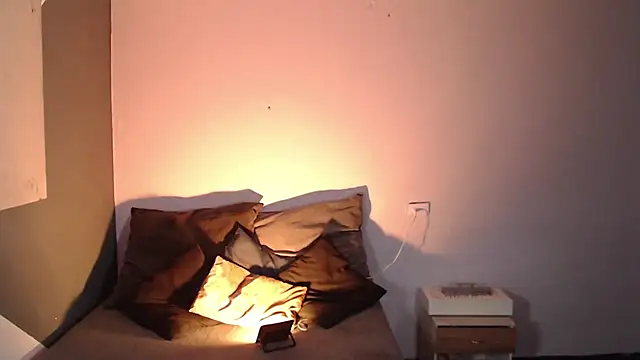 Snapshot of LeaBigboobs chatting on 03-04-25, 12:44 LeaBigboobs online show from 03-04-25, 12:44